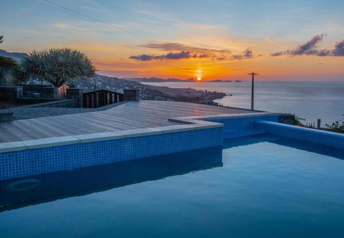 Villa Sunrise View By Madeira Sun Travel Santa Cruz - Madeira Exterior foto